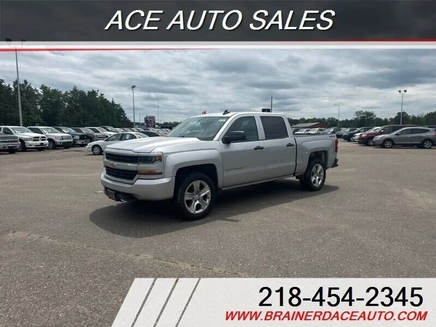 2018 Chevrolet Silverado 1500 Custom photo 1