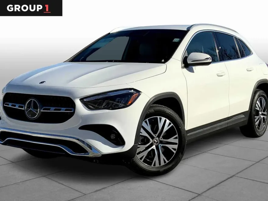 2025 Mercedes Benz GLA 250 4MATIC photo 1