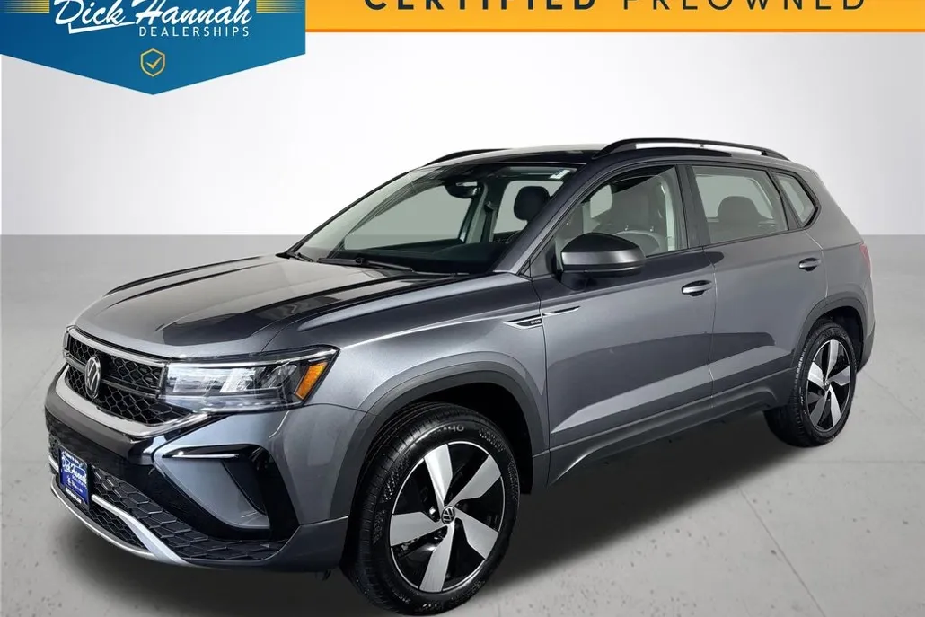 2024 Volkswagen Taos S photo 1