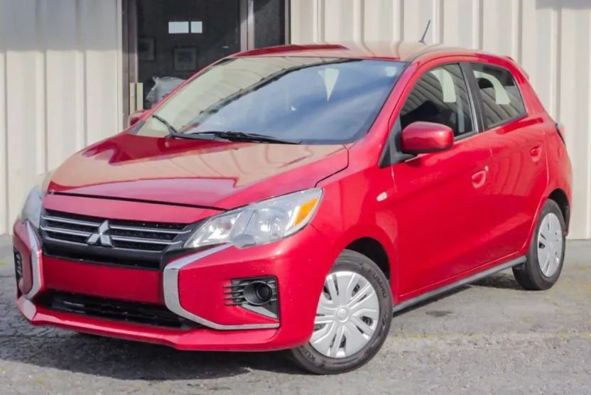 2021 Mitsubishi Mirage ES photo 1