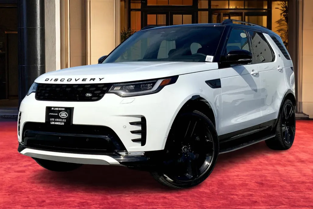 2025 Land Rover Discovery P360 Dynamic SE photo 1