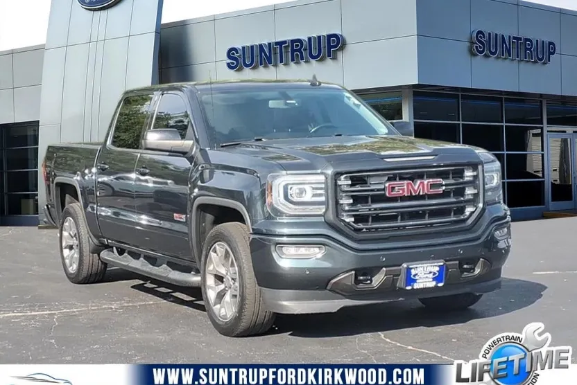 2017 Gmc Sierra 1500 SLT photo 1