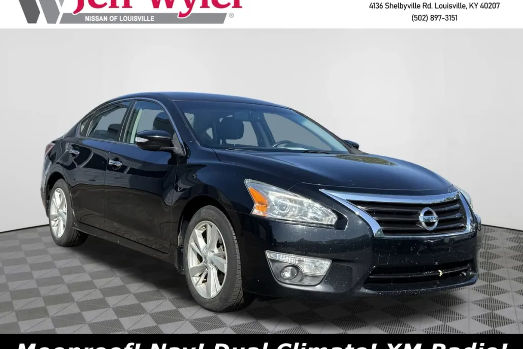 2015 Nissan Altima 2.5 SV photo 1
