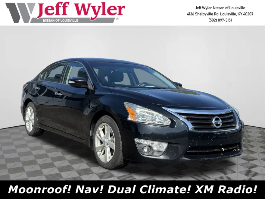 2015 Nissan Altima 2.5 SV photo 1