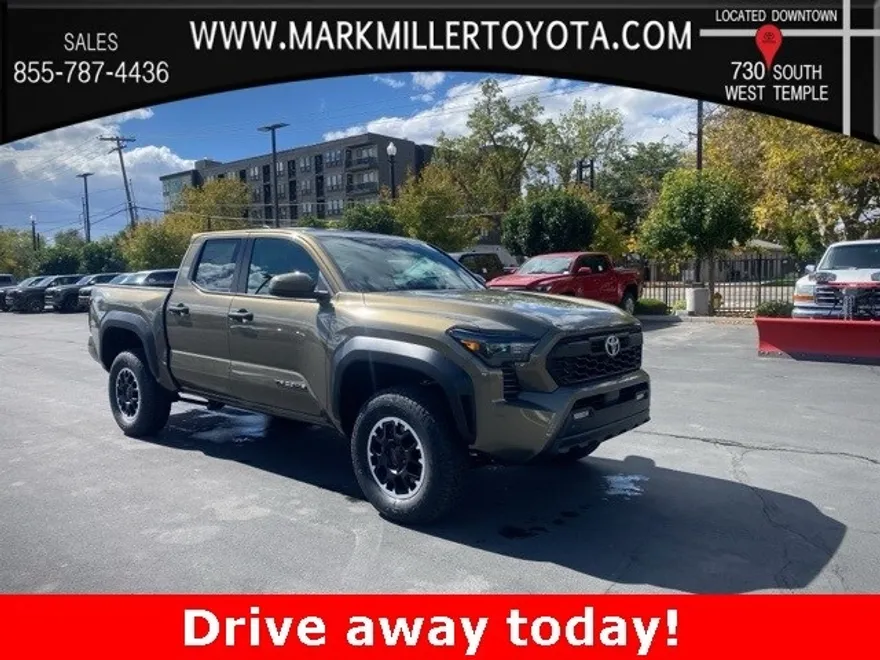 2025 Toyota Tacoma TRD Off-Road 4x4 Double Cab photo 1