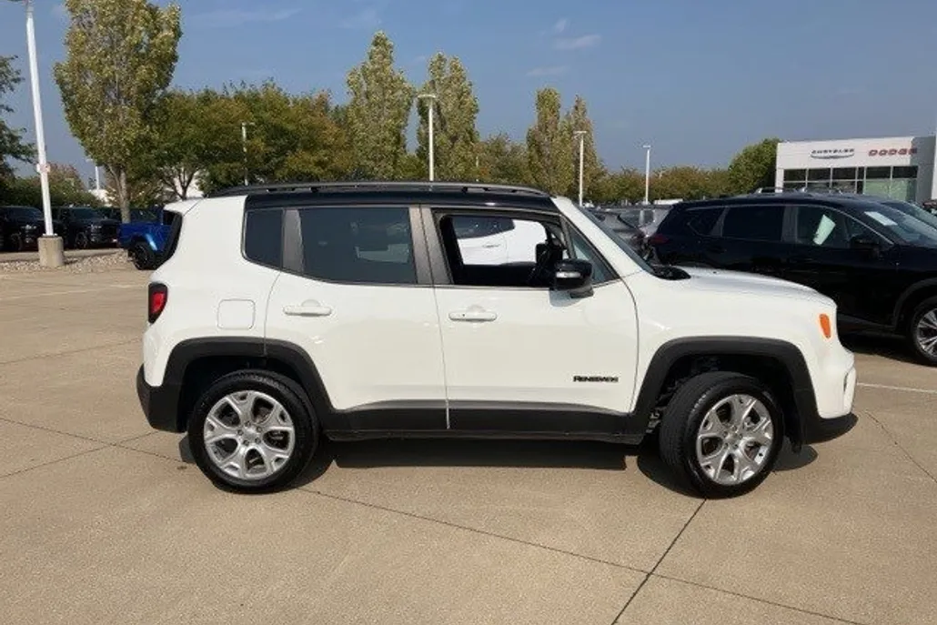 2023 Jeep Renegade Limited photo 1