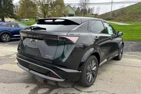 2025 Nissan ARIYA Evolve+ photo 3