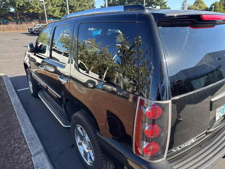 2007 Gmc Yukon Denali photo 1