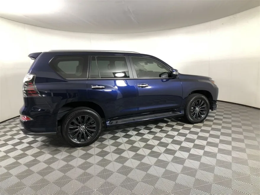 2023 Lexus GX 460 Premium photo 1