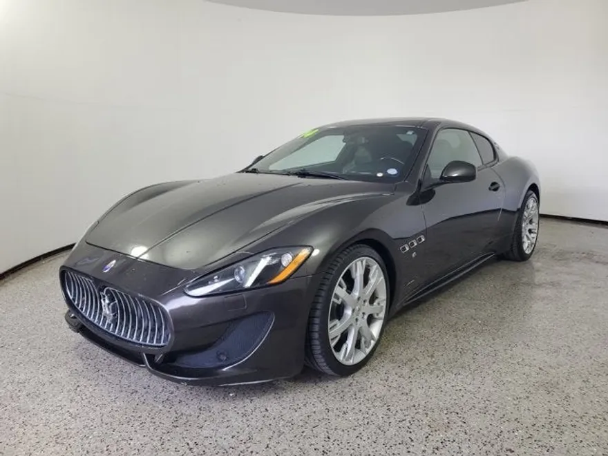 2014 Maserati Granturismo Sport photo 1