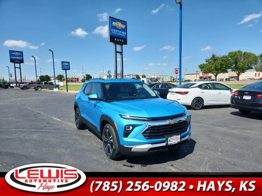 2025 Chevrolet Trailblazer LT photo 1