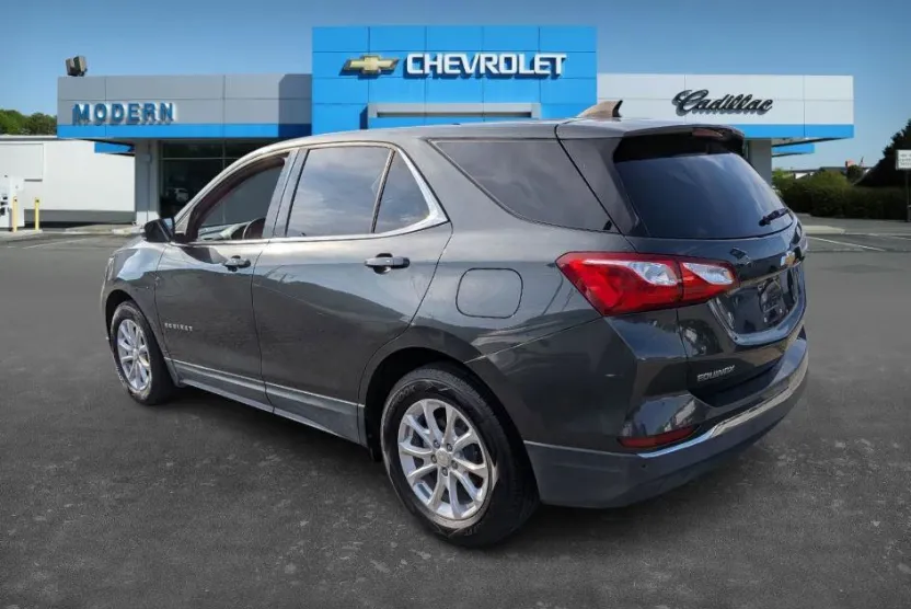 2018 Chevrolet Equinox LT photo 1