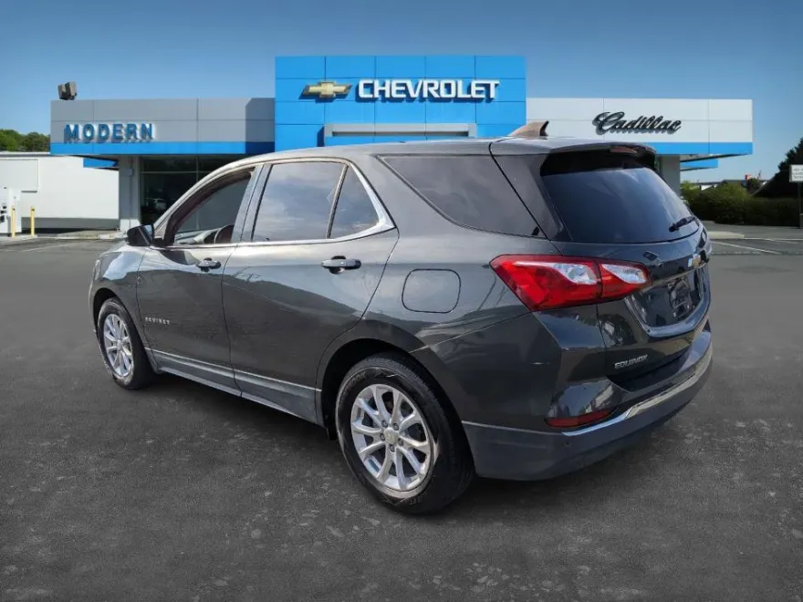 2018 Chevrolet Equinox LT photo 1