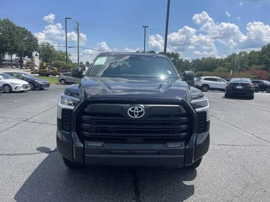 2025 Toyota Tundra SR5 photo 1