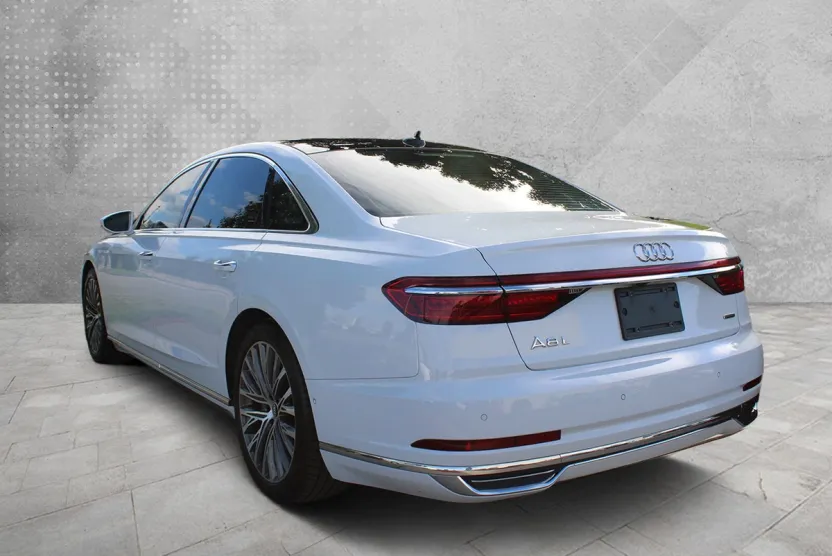 2021 Audi A8 L 55 photo 1