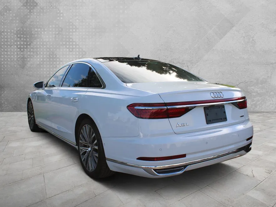 2021 Audi A8 L 55 photo 1