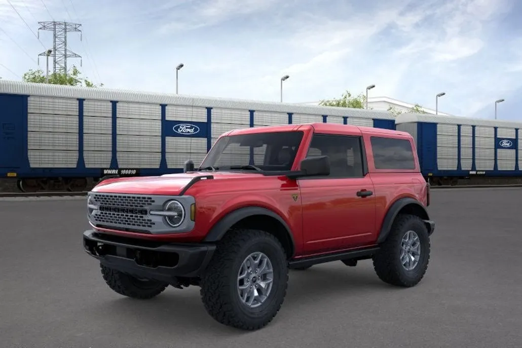 2025 Ford Bronco Badlands photo 1