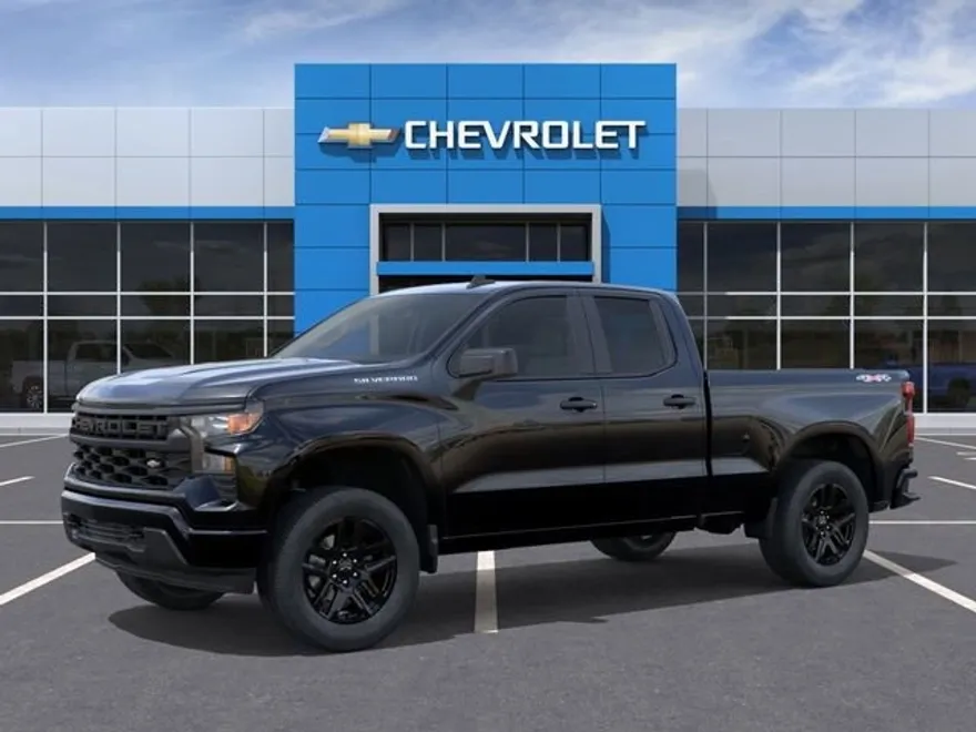 2026 Chevrolet Silverado 1500 Custom photo 1