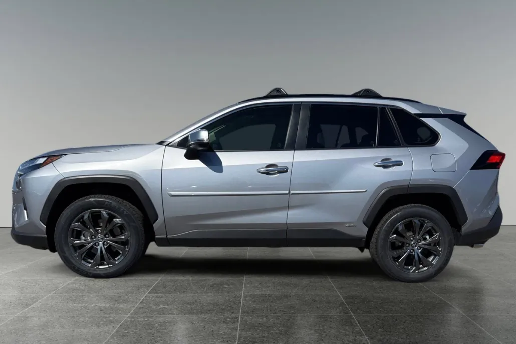 2023 Toyota RAV4 Hybrid Limited photo 1