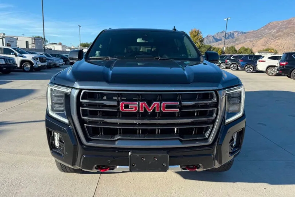 2021 Gmc Yukon XL AT4 photo 1