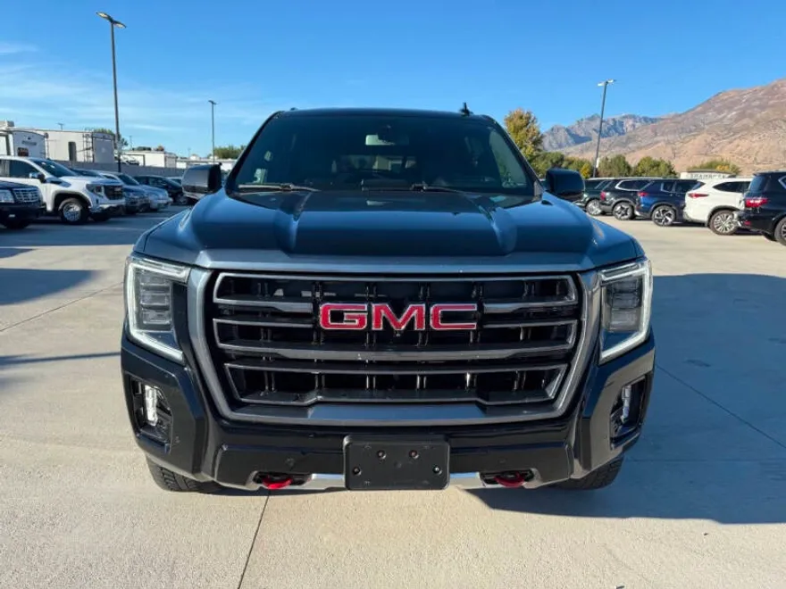 2021 Gmc Yukon XL AT4 photo 1