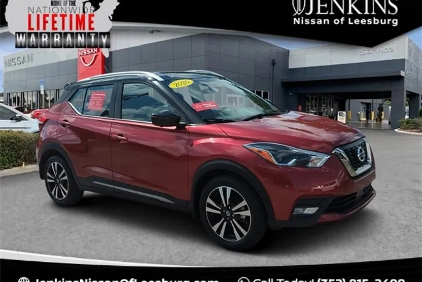 2020 Nissan Kicks SR photo 1