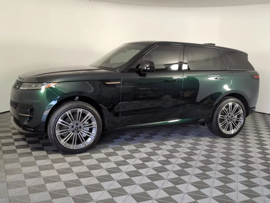 2025 Land Rover Range Rover Sport P530 Dynamic SE photo 1