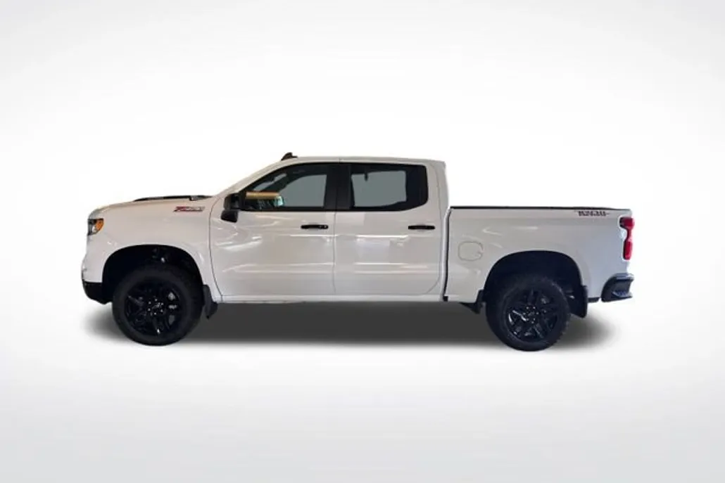 2025 Chevrolet Silverado 1500 LT Trail Boss photo 1