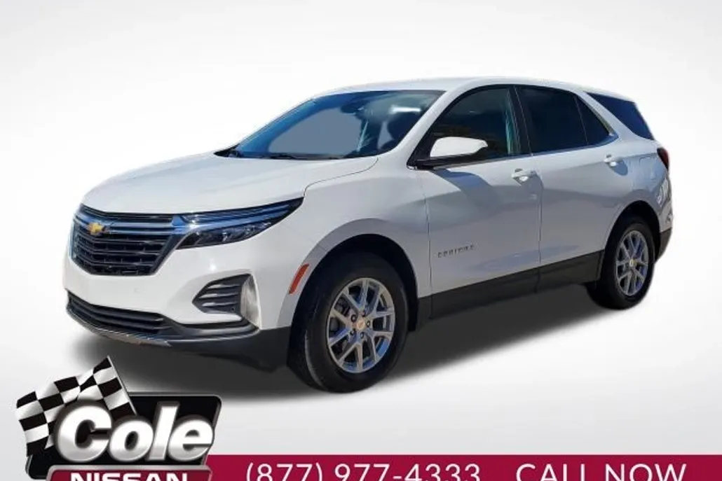2024 Chevrolet Equinox LT photo 1