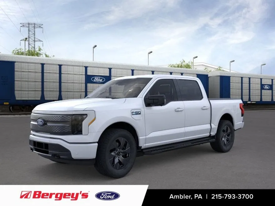 2025 Ford F-150 Lightning photo 1