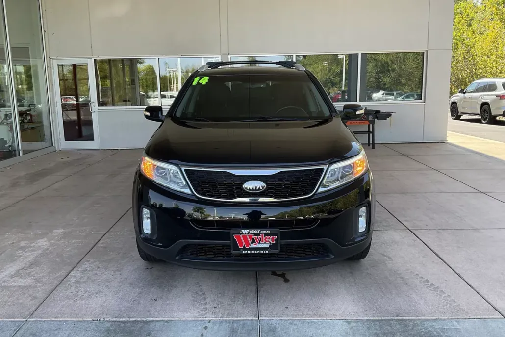 2014 Kia Sorento LX photo 1