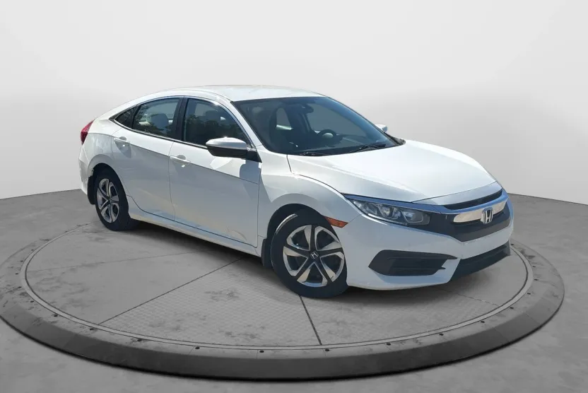 2020 Honda Civic LX Hatchback photo 1