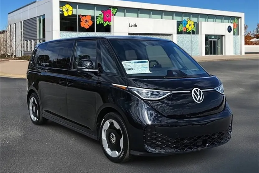 2025 Volkswagen ID. Buzz Pro S photo 1