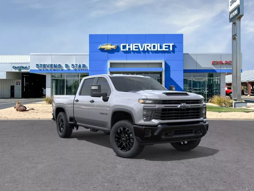 2026 Chevrolet Silverado 2500HD Custom photo 1