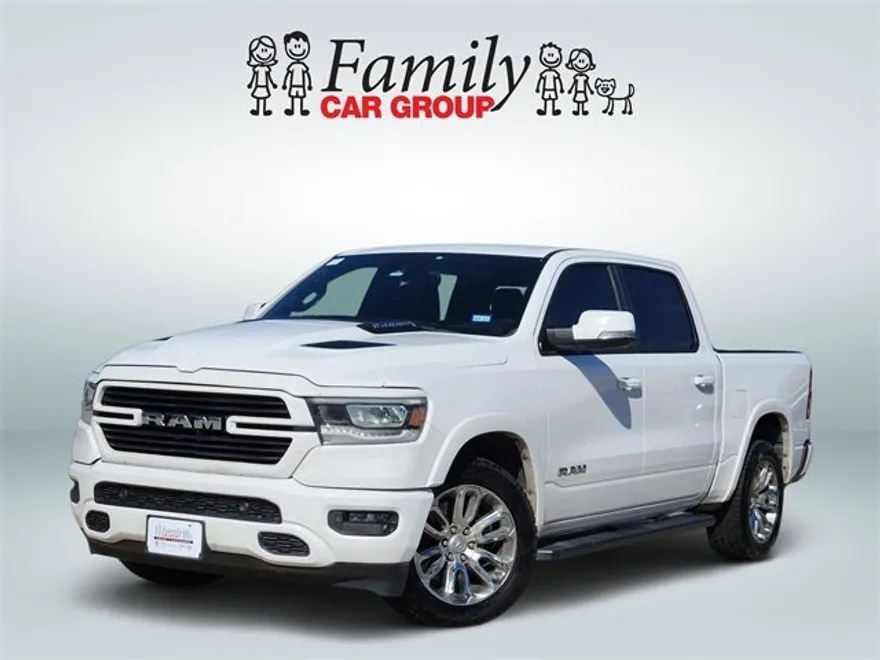 2022 Ram 1500 Laramie photo 1