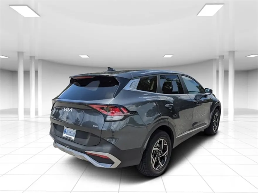 2023 Kia Sportage LX photo 1