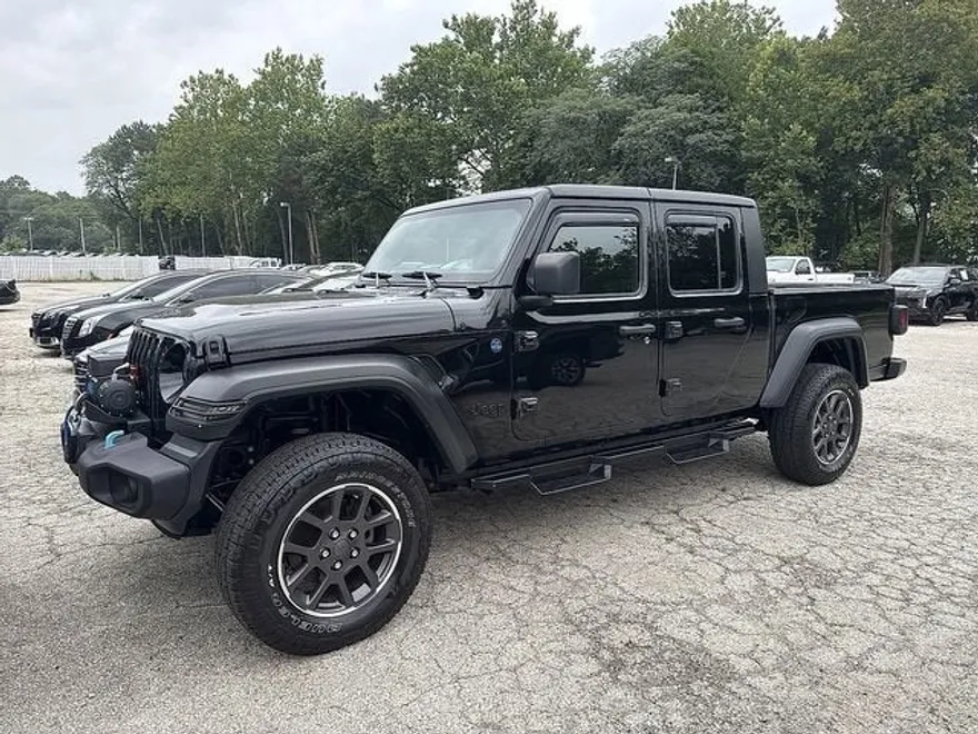 2020 Jeep Gladiator Sport S photo 1