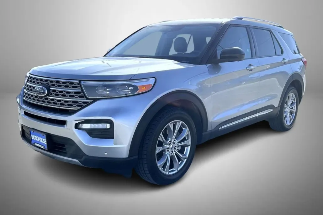 2023 Ford Explorer Limited photo 1