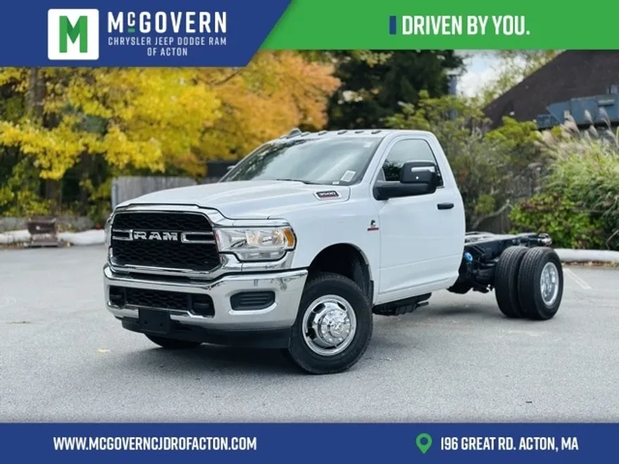 2024 Ram 3500 Tradesman photo 1