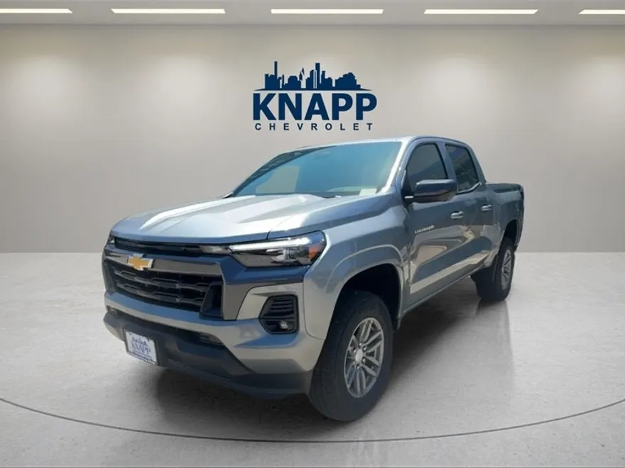 2026 Chevrolet Colorado LT photo 1