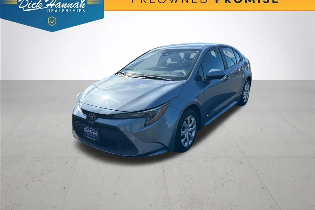 2022 Toyota Corolla LE photo 1