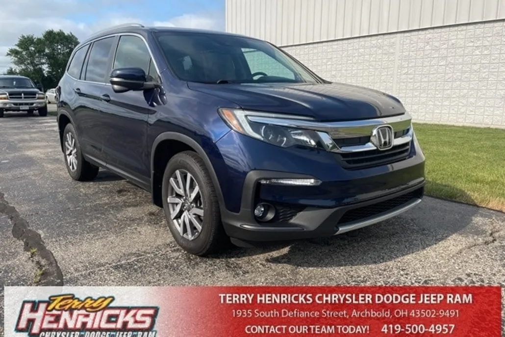 2020 Honda Pilot Black Edition photo 1