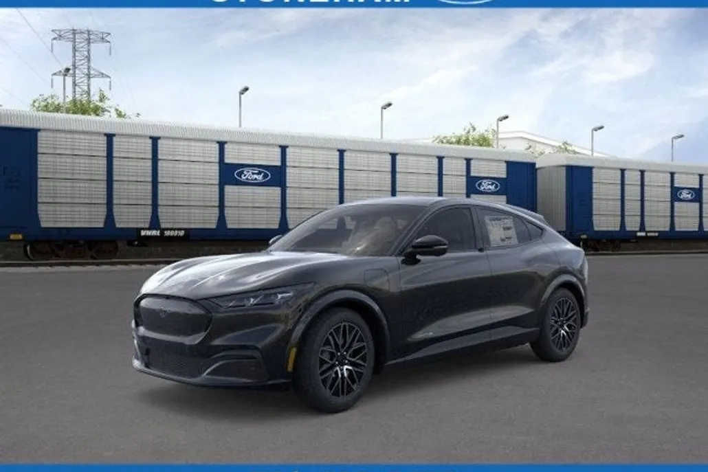 2025 Ford Mustang Mach-E Premium photo 1