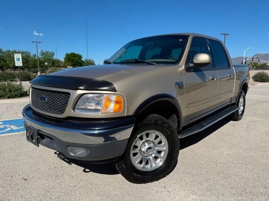 2001 Ford F-150 XLT photo 1