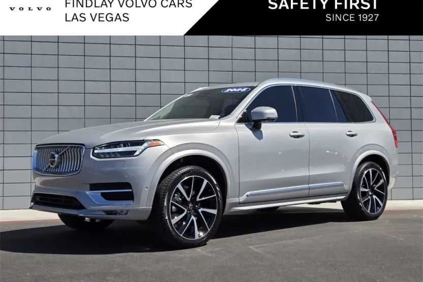 2025 Volvo XC90 Plus photo 1