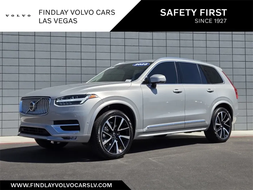 2025 Volvo XC90 Plus photo 1
