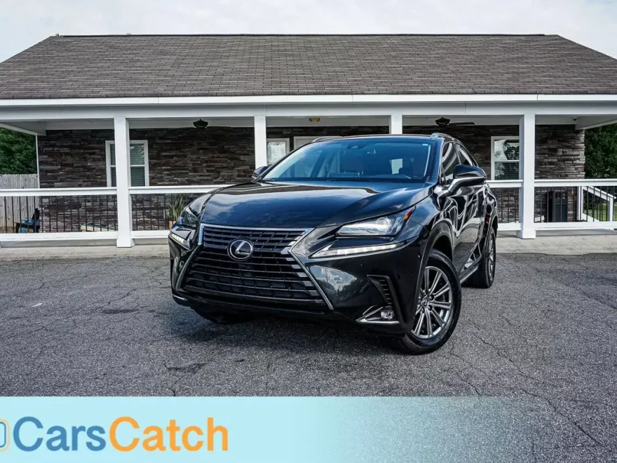 2019 Lexus NX 300 Luxury photo 1