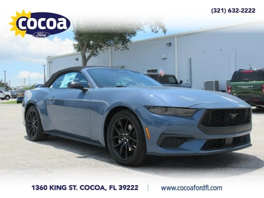 2025 Ford Mustang EcoBoost Convertible photo 1