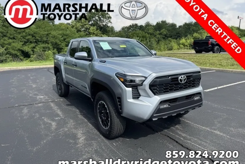 2025 Toyota Tacoma TRD Off-Road photo 1