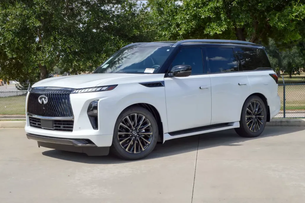 2026 Infiniti QX80 photo 1